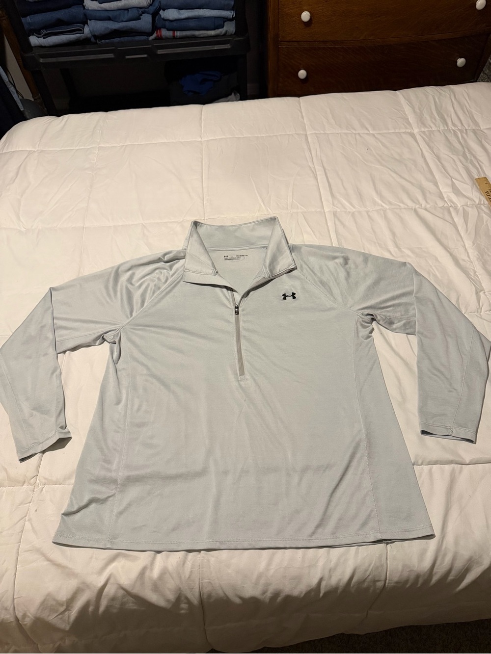 Under Armour Men’s Light Gray 1/4 Zip Performance Pullover